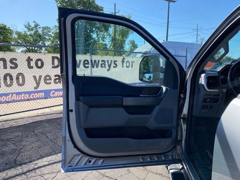 Used 2021 Ford F150 XLT w/ Equipment Group 302A High AWD/4WD image 13