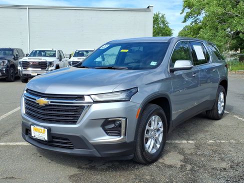 Certified 2023 Chevrolet Traverse LS w/ Safety Package AWD/4WD image 3