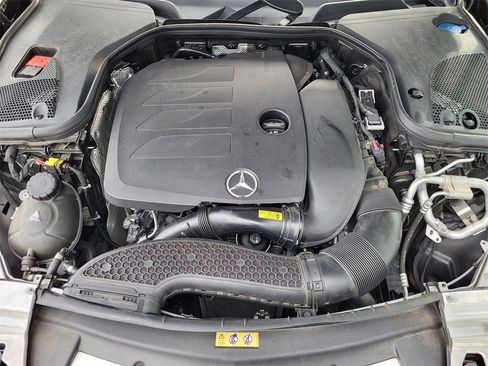 Used 2023 Mercedes-Benz E 350 4MATIC Sedan image 16