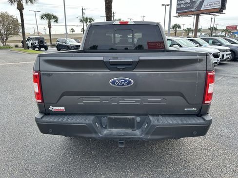 Used 2018 Ford F150 XLT w/ Equipment Group 302A Luxury image 5