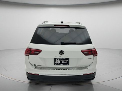 Used 2024 Volkswagen Tiguan Wolfsburg Edition AWD/4WD image 5