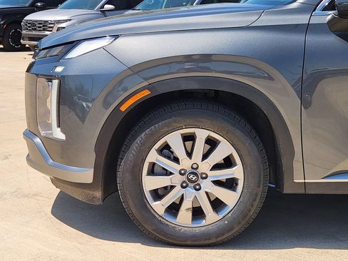 Used 2024 Hyundai Palisade SEL FWD image 9