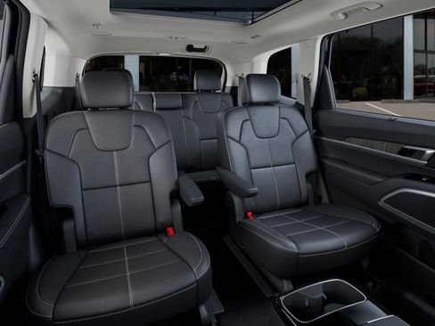 New 2025 Kia Telluride SX w/ SX Captain's Chair Package image 16