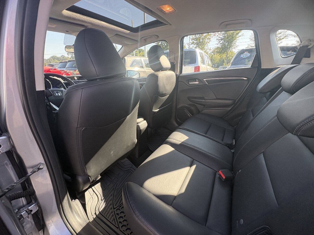 Used 2017 Honda Fit EX-L image 15