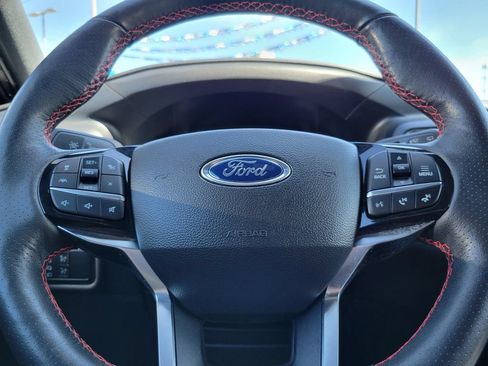 Certified 2023 Ford Explorer ST-Line w/ Class IV Trailer Tow Package AWD/4WD image 11