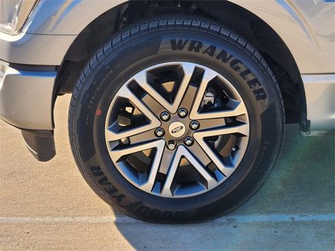 Used 2022 Ford F150 XL w/ STX Appearance Package image 10