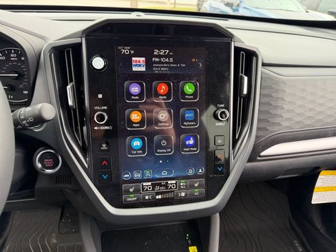 Used 2025 Subaru Forester Premium w/ Protection Package image 26