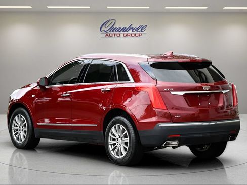 Used 2017 Cadillac XT5 Luxury w/ Driver Awareness Package AWD/4WD image 6