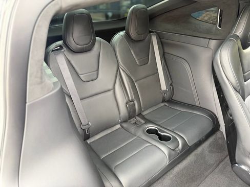 Used 2016 Tesla Model X Performance image 43