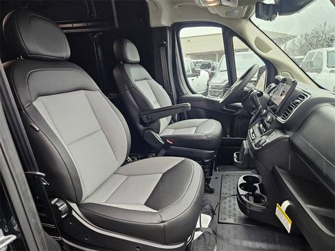 New 2026 RAM ProMaster 3500 w/ Quick Order Package 22G SLT image 20