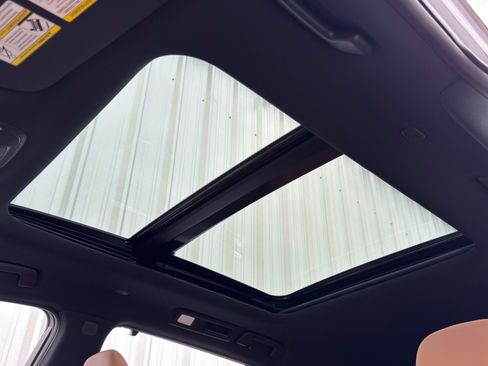 Used 2025 INFINITI QX60 Autograph w/ Cargo Package image 12