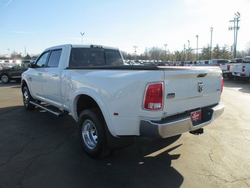 Used 2016 RAM 3500 Laramie Longhorn image 9