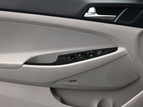 Used 2021 Hyundai Tucson Sport image 13