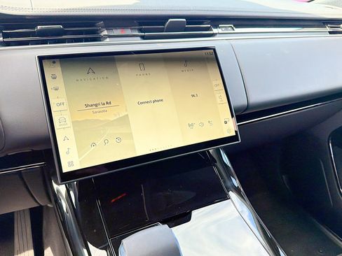 New 2026 Land Rover Range Rover Sport SE image 29