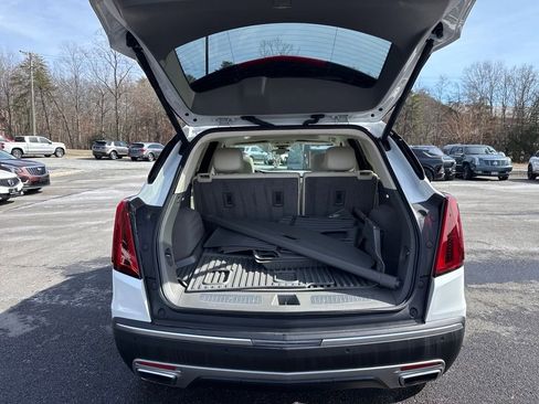 Certified 2023 Cadillac XT5 Premium Luxury w/ LPO, Floor Liner Package image 15