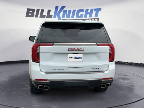 Used 2025 GMC Yukon AT4 Ultimate w/ LPO, Floor Liner Package AWD/4WD image 4
