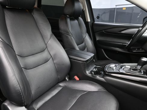 Used 2022 MAZDA CX-9 Touring image 28