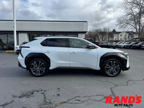 Used 2024 Toyota bZ4X AWD image 1