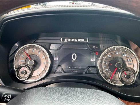 Used 2022 RAM 1500 Limited w/ Off Road Group AWD/4WD image 14