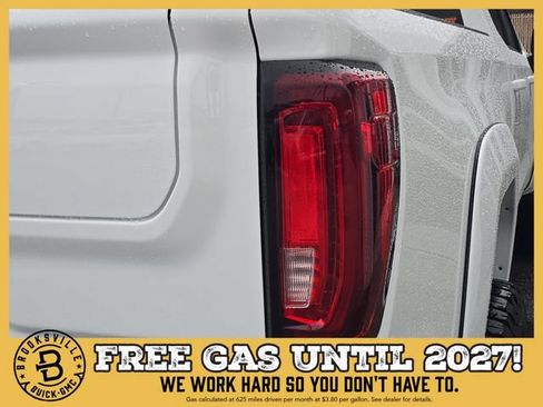 New 2026 GMC Sierra 1500 AT4 w/ AT4 Premium Package AWD/4WD image 8