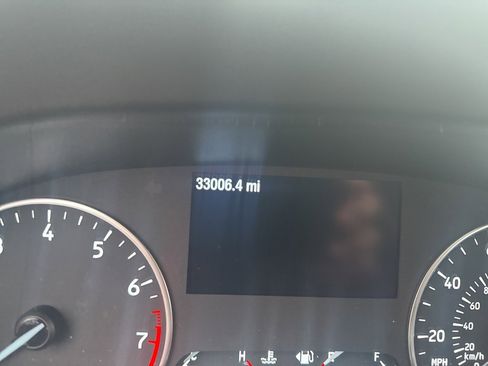 Used 2020 Ford EcoSport Titanium image 10