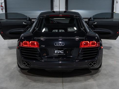 Used 2012 Audi R8 V8 image 34