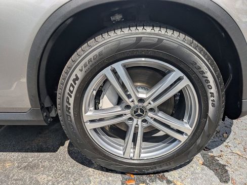 Certified 2022 Mercedes-Benz GLC 300 w/ Premium Package Lite image 21