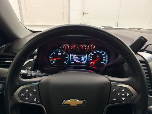 Used 2018 Chevrolet Tahoe Premier image 19