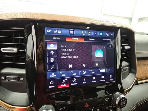 Used 2022 RAM 1500 Limited w/ Body Color Bumper Group image 15