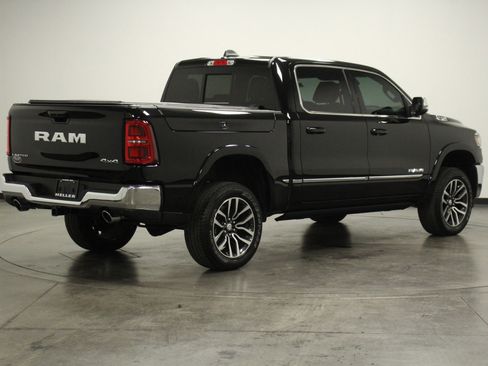 Used 2025 RAM 1500 Limited image 8