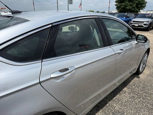 Used 2015 Ford Fusion SE w/ Equipment Group 202A FWD image 37