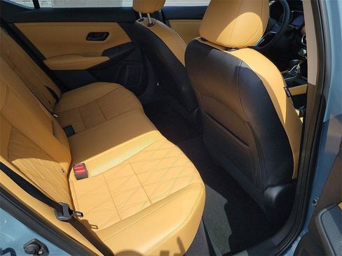 New 2025 Nissan Sentra SV w/ SV Premium Package image 11