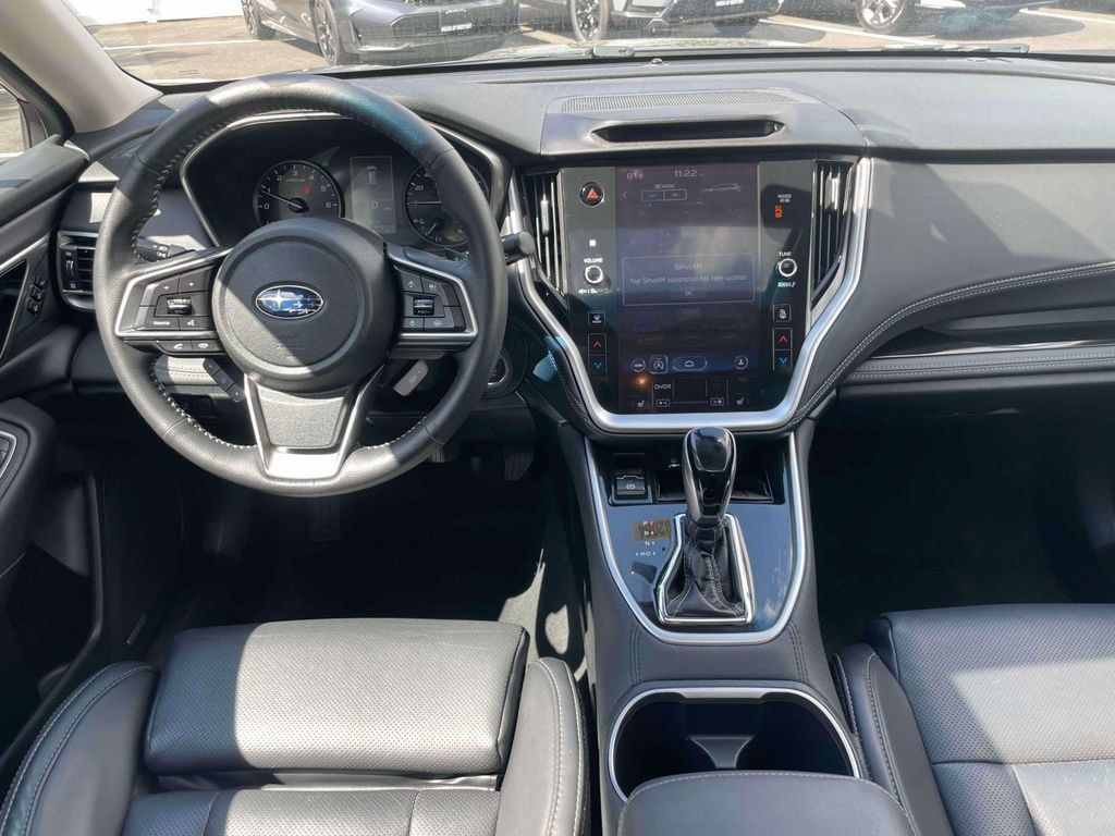 Used 2020 Subaru Outback Limited AWD/4WD image 12