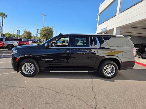 Used 2023 Chevrolet Suburban LS w/ Driver Alert Package RWD image 3