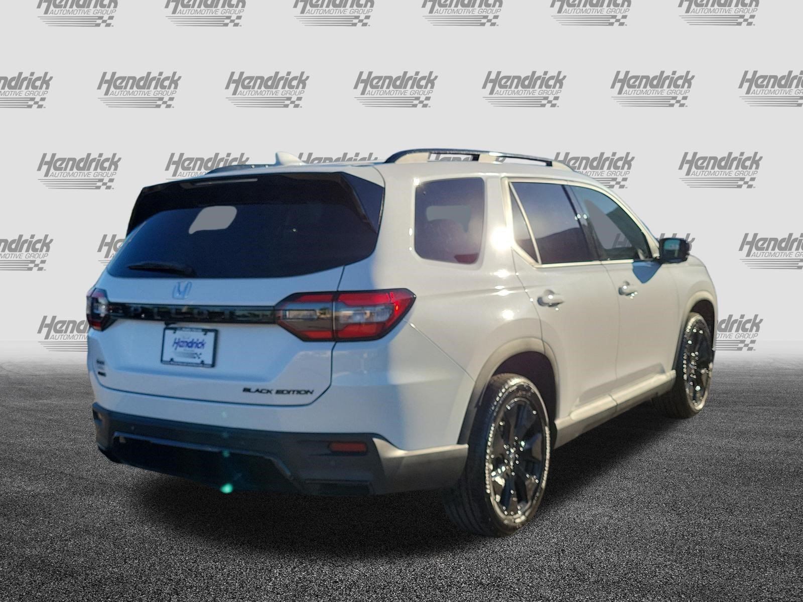 New 2026 Honda Pilot Black Edition image 7