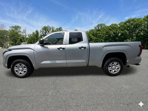 Used 2025 Toyota Tundra SR w/ SR Tow Package AWD/4WD image 5