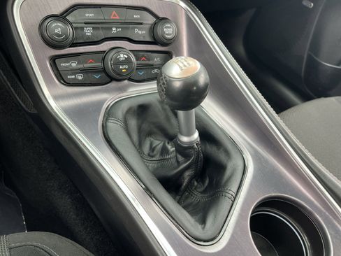 Used 2016 Dodge Challenger R/T Scat Pack RWD image 30