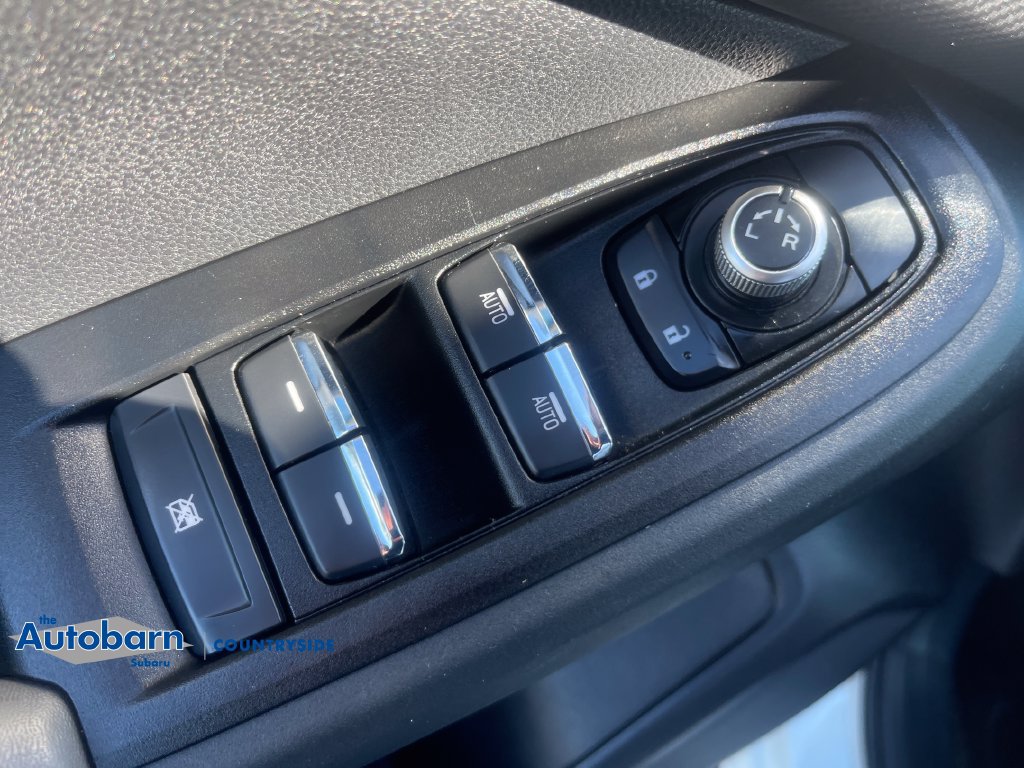 Certified 2024 Subaru Crosstrek 2.5i Limited w/ Crosstrek Mirror Package AWD/4WD image 11