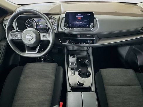 Used 2023 Nissan Rogue SV AWD/4WD image 23