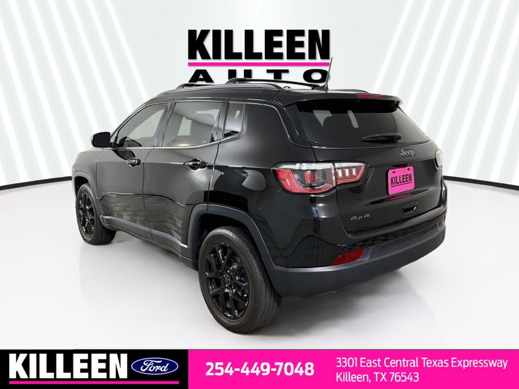 Used 2026 Jeep Compass Latitude AWD/4WD image 7