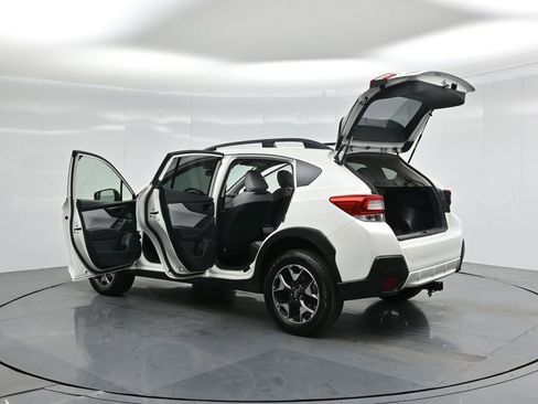 Used 2019 Subaru Crosstrek 2.0i Premium image 32