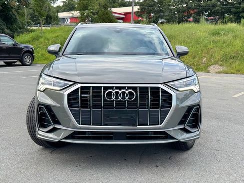 Used 2023 Audi Q3 2.0T Premium w/ Convenience Package AWD/4WD image 9