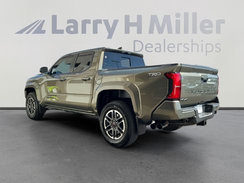 Certified 2024 Toyota Tacoma TRD Sport w/ TRD Sport Upgrade Package image 3