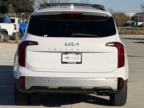 Used 2024 Kia Telluride S w/ S Sunroof Package image 5