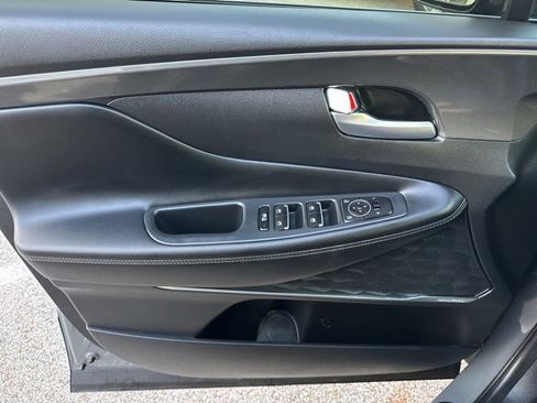 Used 2023 Hyundai Santa Fe SEL w/ Premium Package image 28