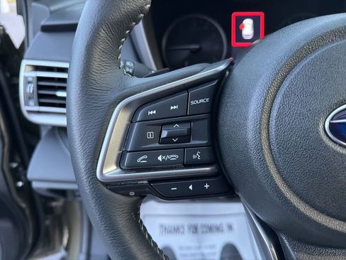 Used 2025 Subaru Outback Limited AWD/4WD image 30