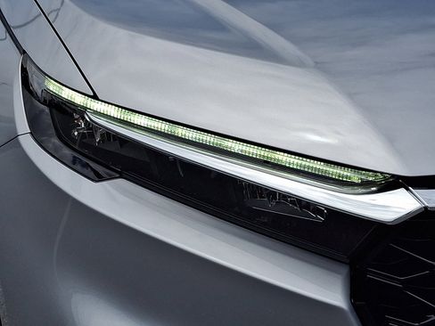 Certified 2024 Honda CR-V EX image 9