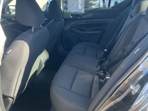 Used 2023 Nissan Altima 2.5 SV image 20