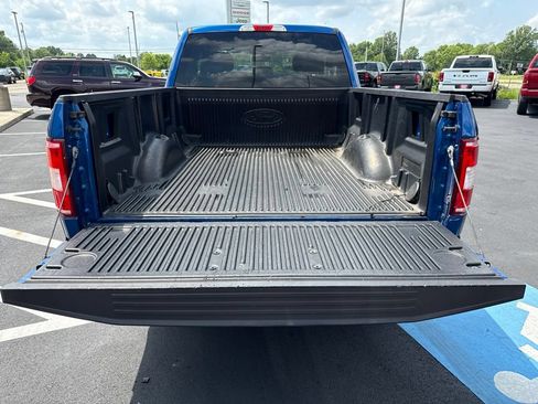 Used 2018 Ford F150 XLT w/ Equipment Group 301A Mid AWD/4WD image 8