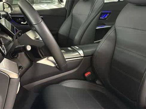 Certified 2025 Mercedes-Benz GLC 300 4MATIC image 25